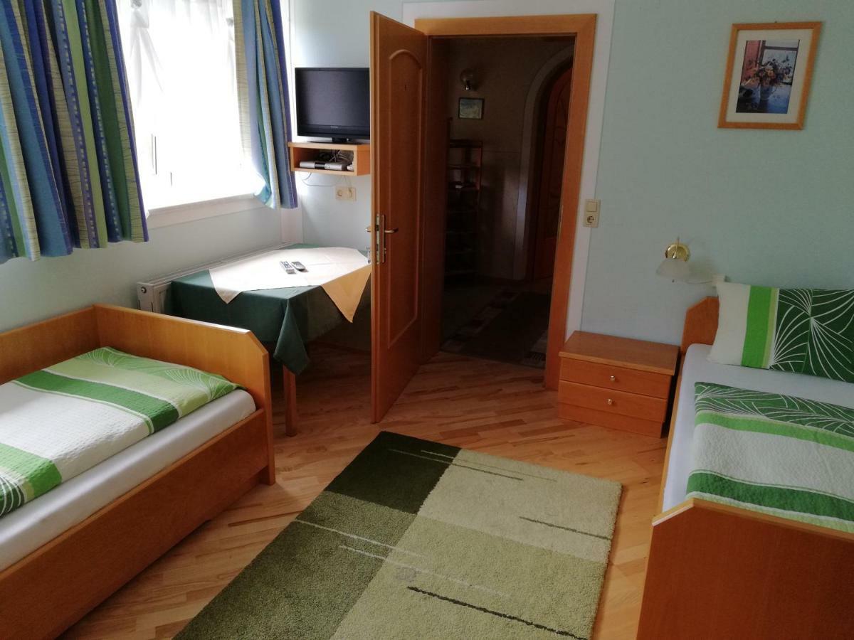 Villa Haus Gertraud à Bad Gleichenberg Extérieur photo